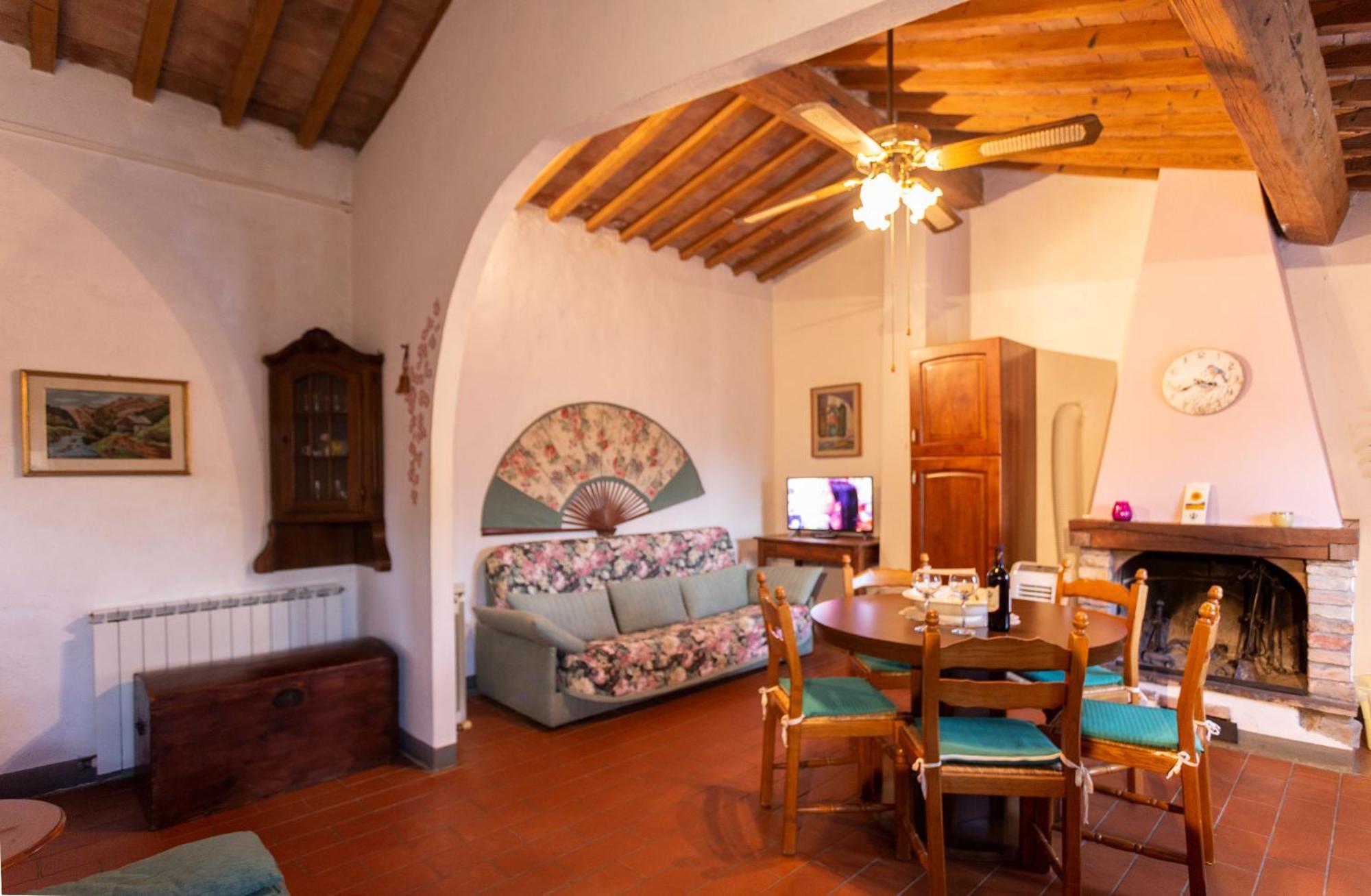 Agriturismo Girasole Gambassi Terme Exterior foto