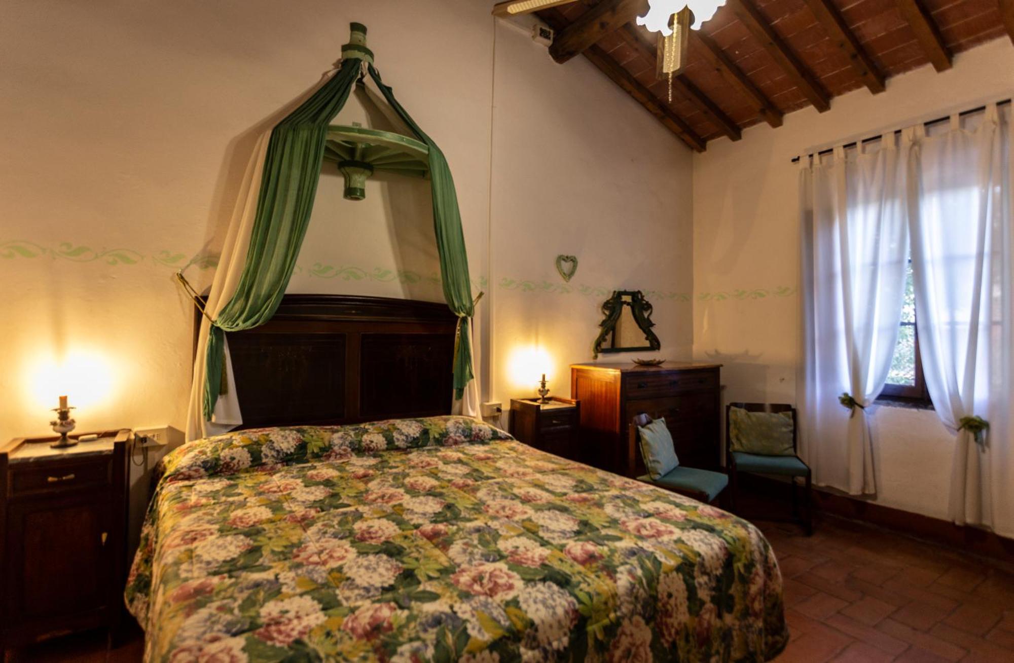 Agriturismo Girasole Gambassi Terme Exterior foto